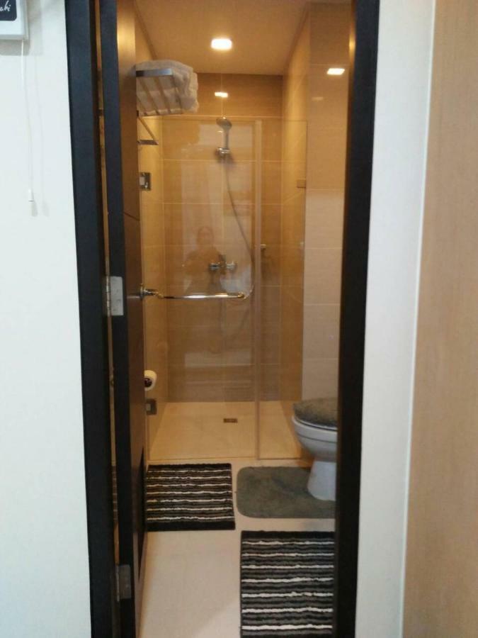 101 Newport Blvd Condotel 마닐라 외부 사진